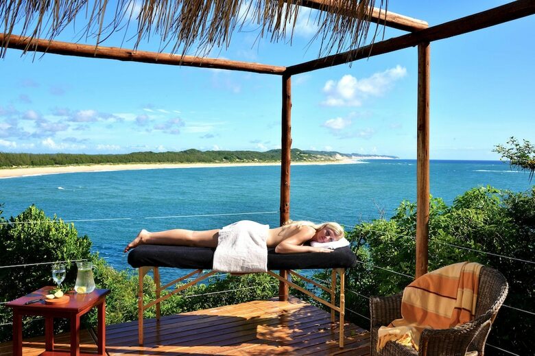 Posada Machangulo Beach Lodge