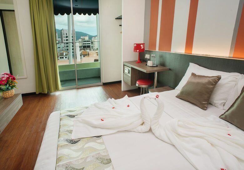 Heliconia Hotel