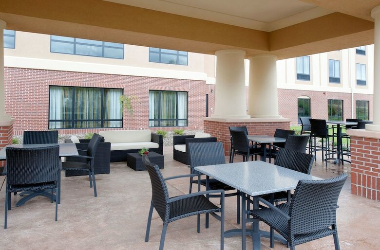 Holiday Inn Express Hotel & Suites Clearfield