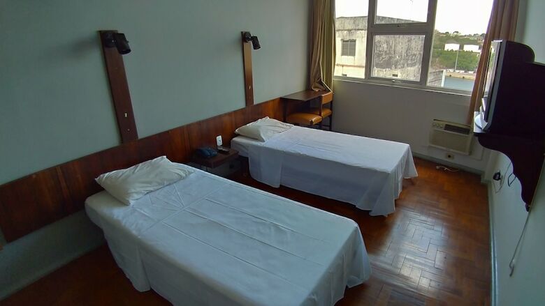 Oyo Cannes Palace Hotel