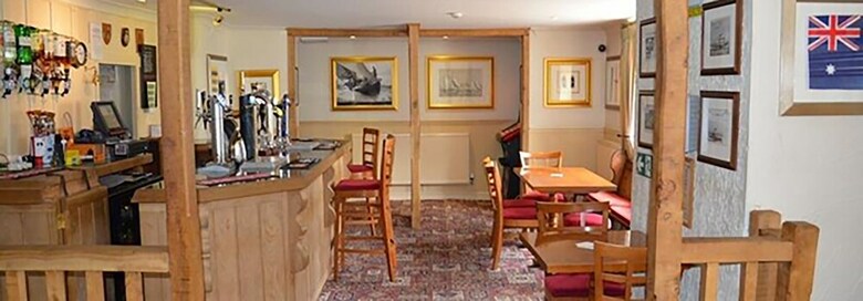 Posada The Ship Albion