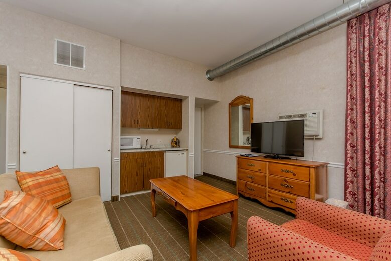 Ohio House Motel