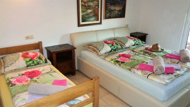 Apartments Moreta