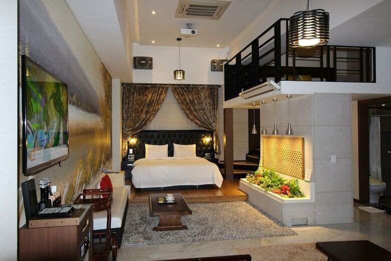 Polo Hotel