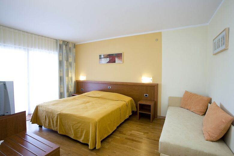 Apartamentos Vila Maia