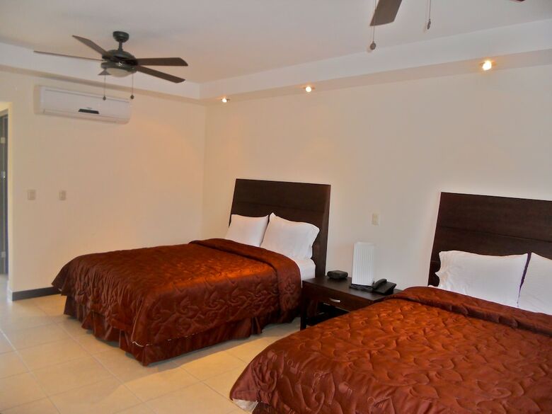 Las Espuelas Hotel