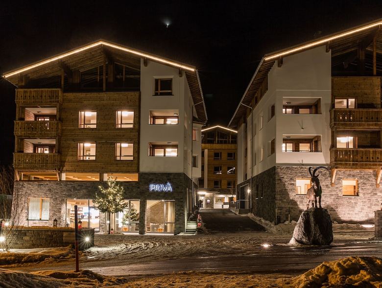 Aparthotel Priva Alpine Lodge Lenzerheide