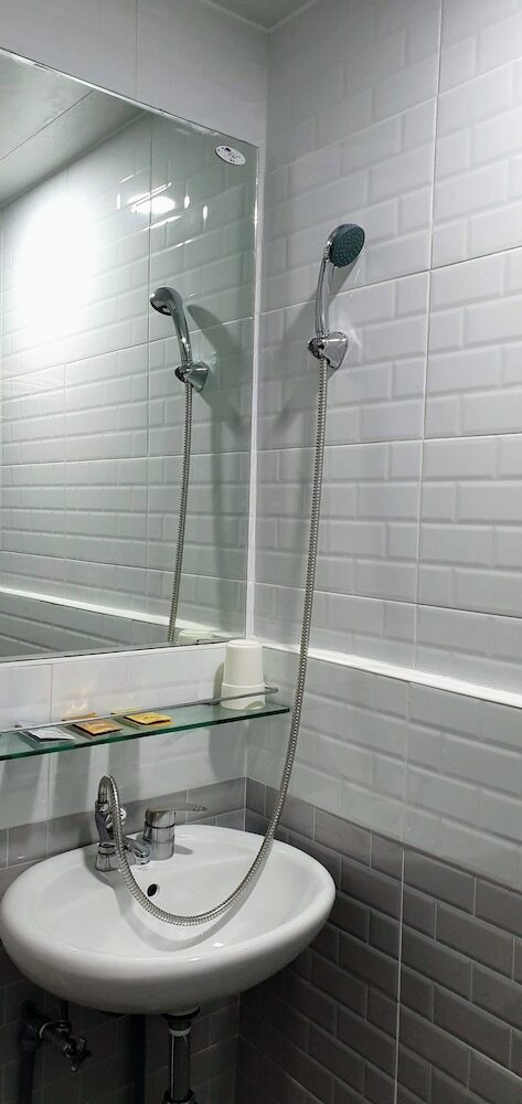 Hotel New Sun Guesthouse Myeongdong