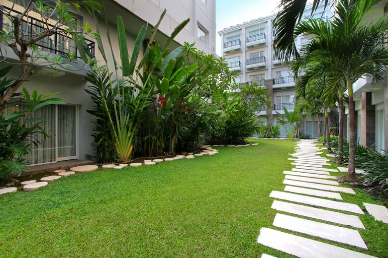 B Hotel Bali & Spa