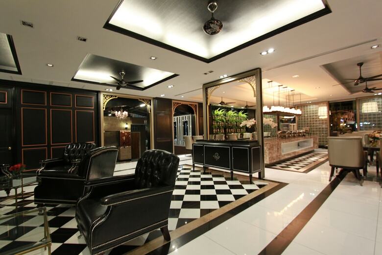 Hotel Ktk Regent Suite