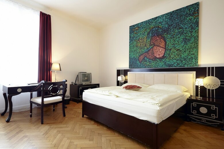 Hotel Pension Museum