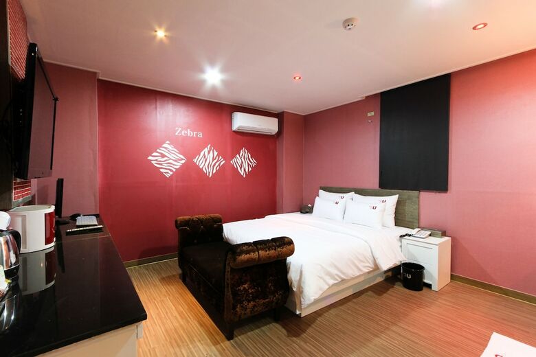 Foru Hotel