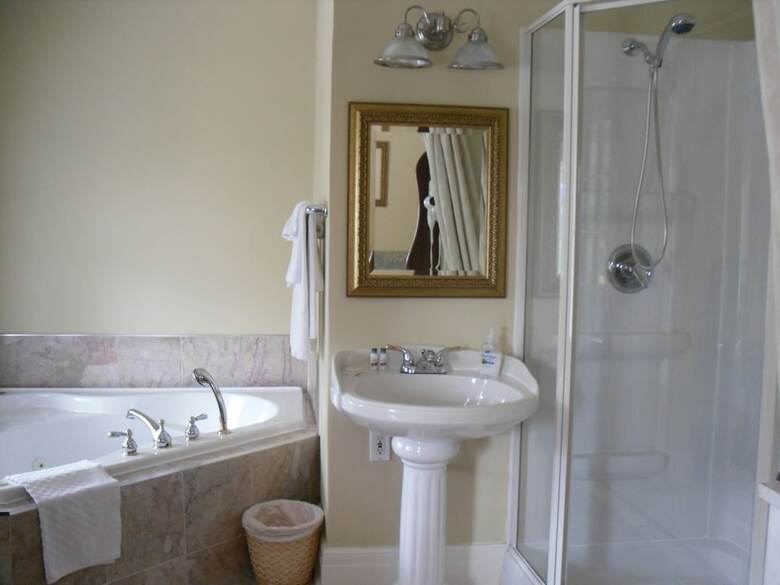 Acacia Bed And Breakfast