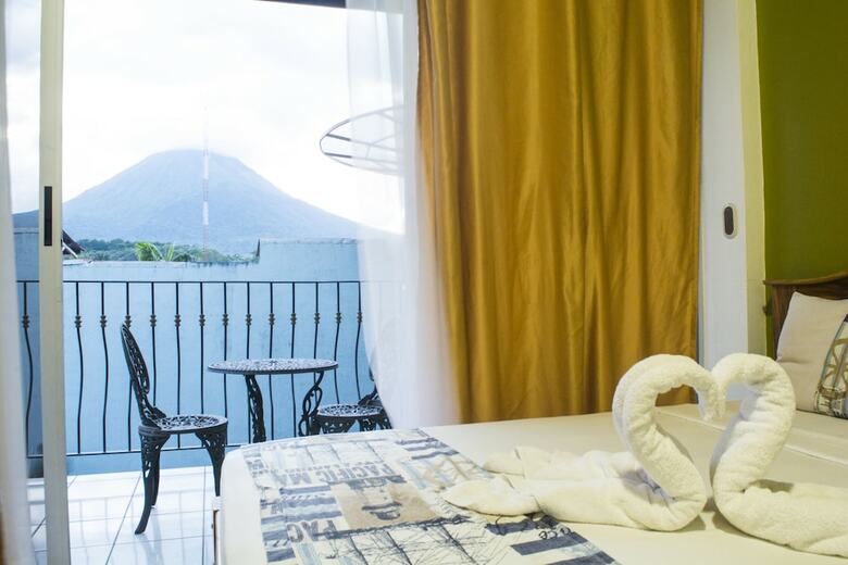 Hostal Arenal Hostel Resort