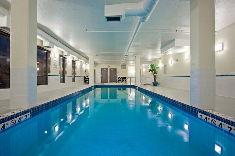 Hotel Holiday Inn Conference Center Edmonton South