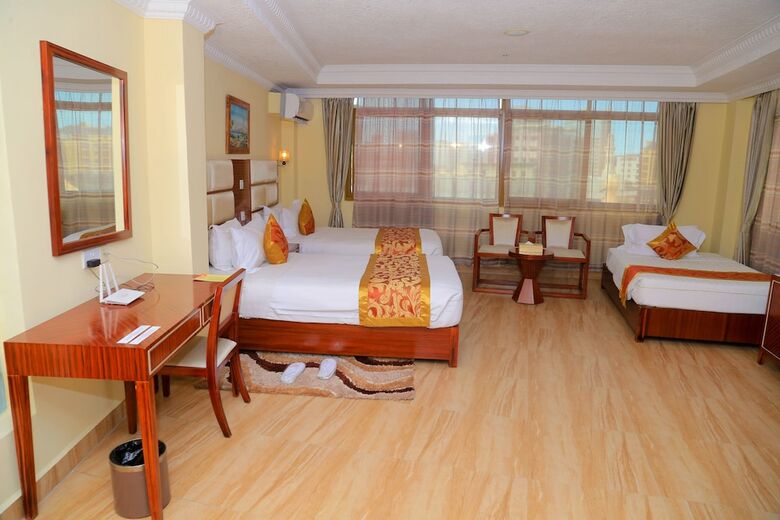 Tiffany Diamond Hotels