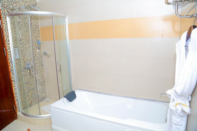 Tiffany Diamond Hotels