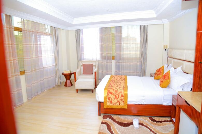 Tiffany Diamond Hotels
