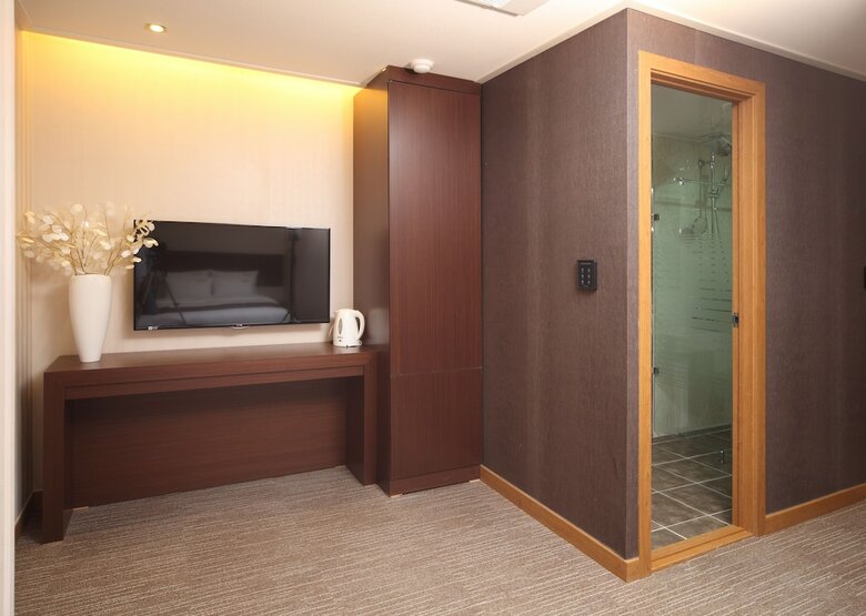 Namsan Hill Hotel