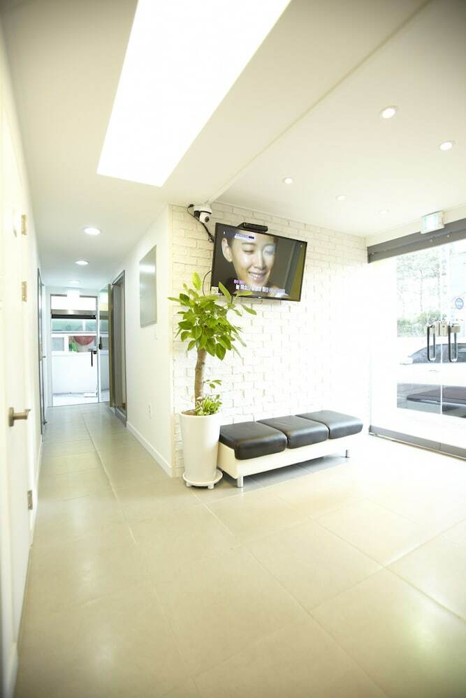 Hotel 24guesthouse Seoul Station