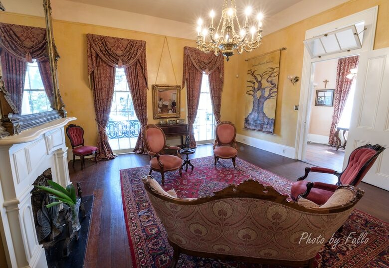 Bed & Breakfast Degas House