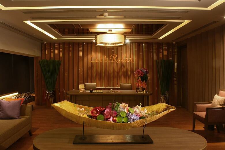 Mandarin Hotel Managed By Centre Point