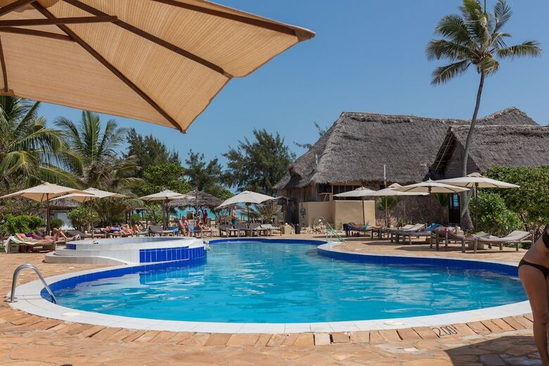 Hotel Reef & Beach Resort