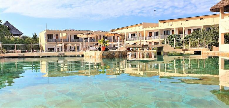 Hotel Reef & Beach Resort