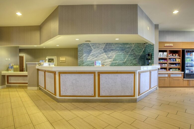Hotel Springhill Suites By Marriott Lawrence