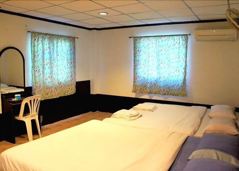 Hotel Flashpackers