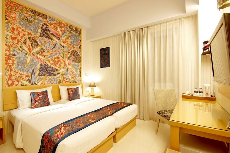 Hotel The Rhadana Kuta Bali
