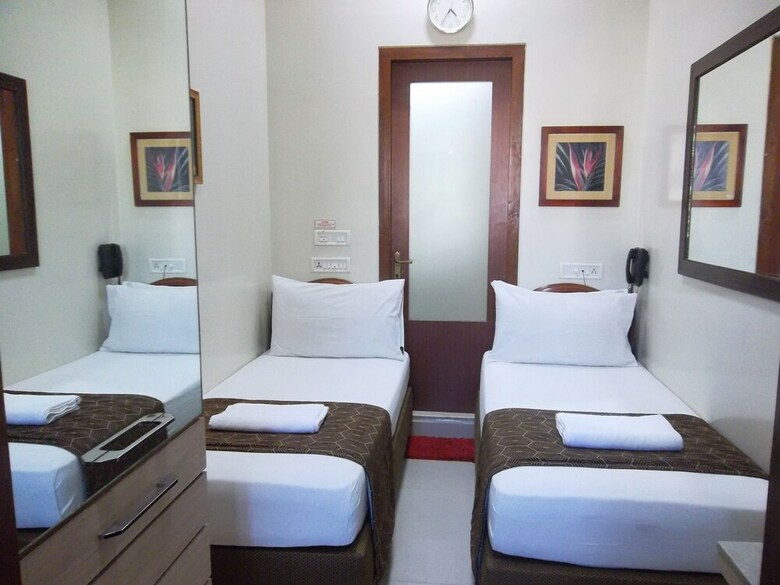 Hotel Elphinstone Annexe