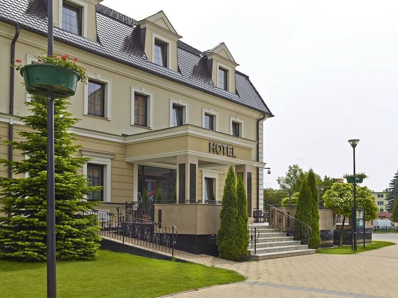 Hotel ?tef�nik