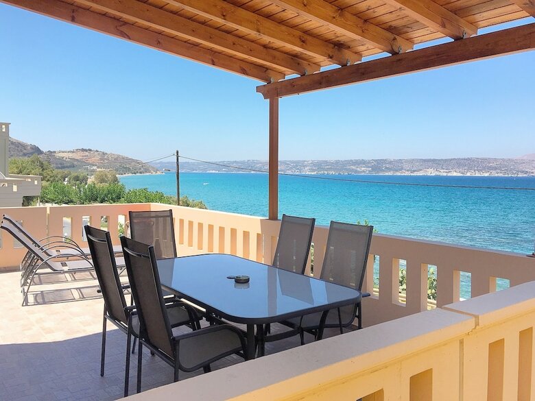 Porto Kalyves Seaside Apartments