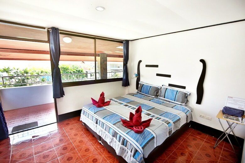 Lotus Friendly Hotel
