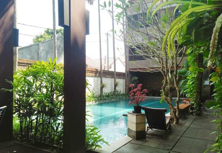 Eclipse Hotel