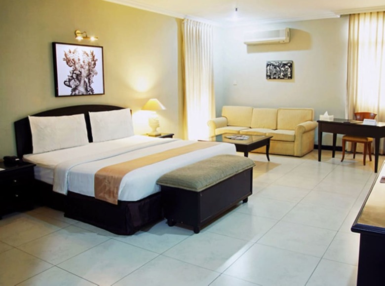 Puri Denpasar Hotel