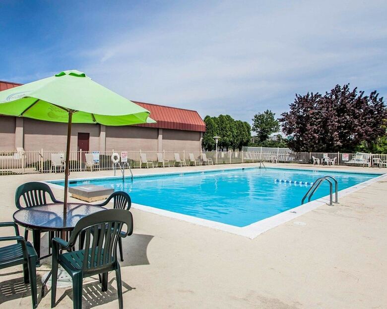 Hotel Rodeway Inn