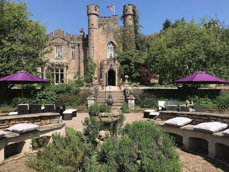 Hotel Augill Castle
