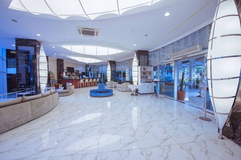 Ocean Blue High Class Hotel