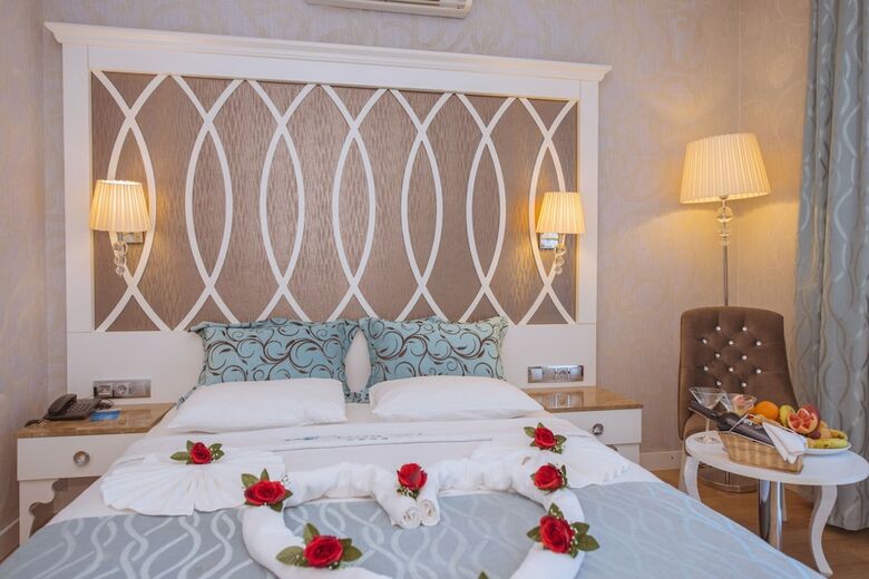 Ocean Blue High Class Hotel