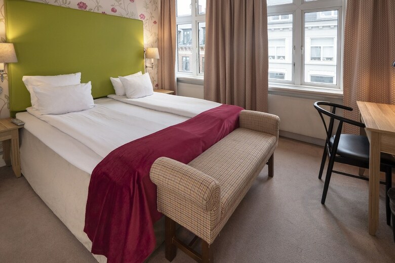 Hotel Mayfair