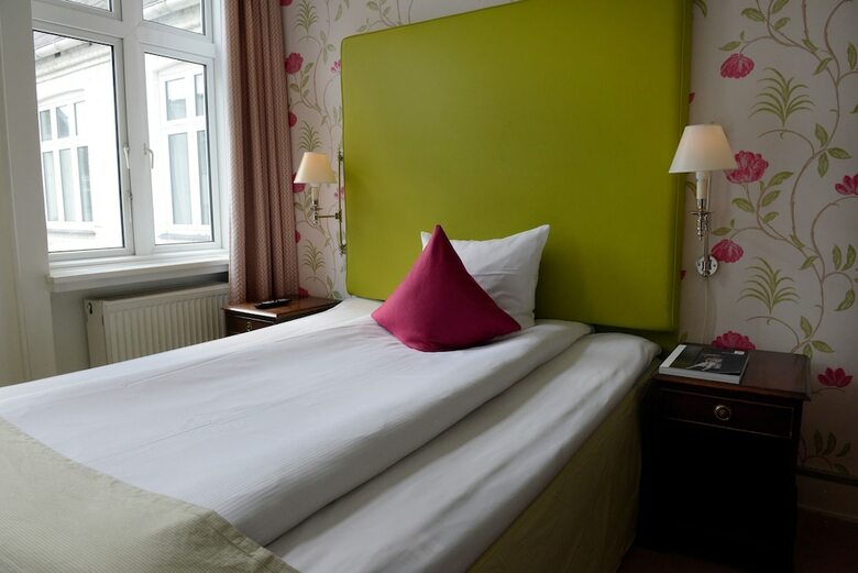 Hotel Mayfair