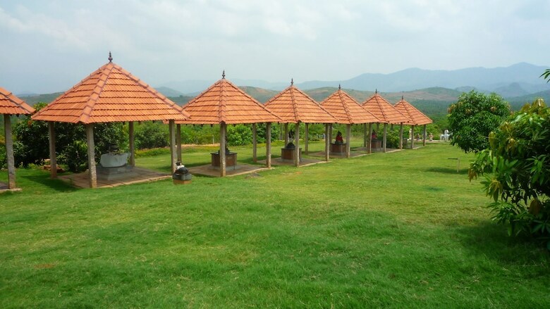 Apartamento Kadambavanam Ethnic Village Resort