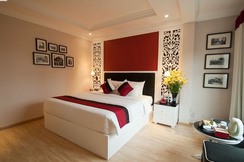 Lavender Central Hotel & Spa