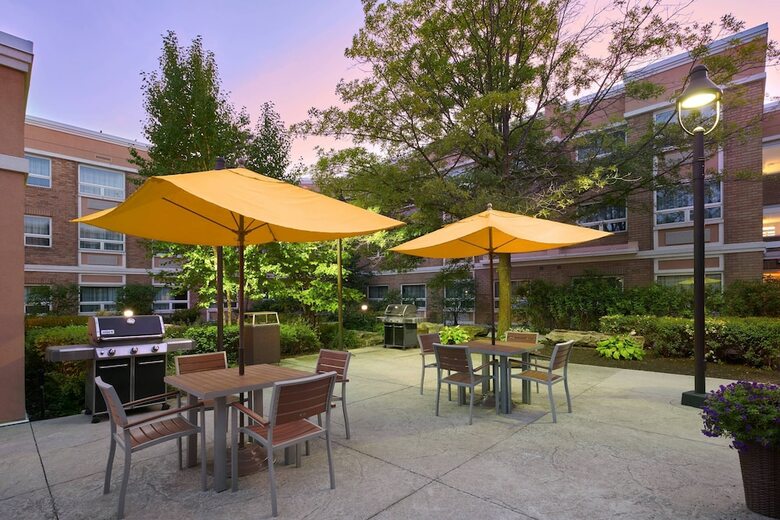 Hotel Towneplace Suites By Marriott Mississauga-arpt Corp Ctr