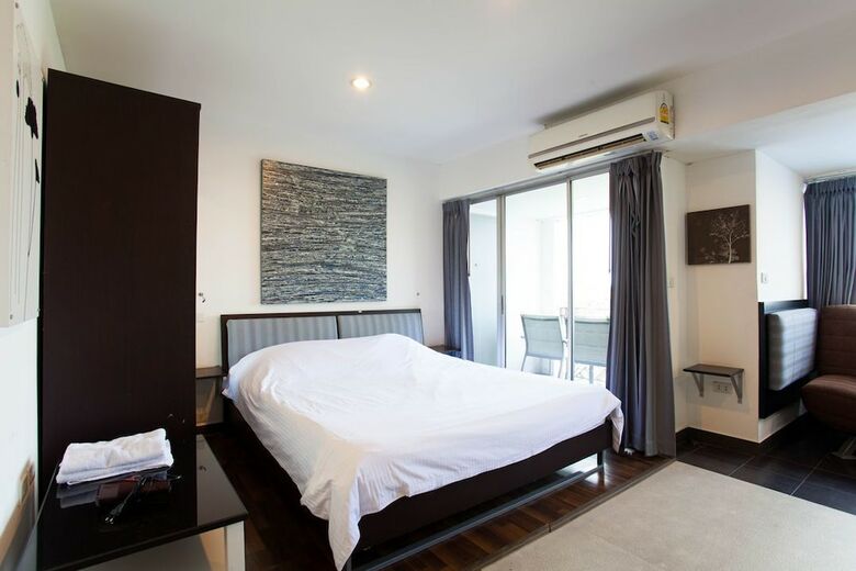 Apartamentos Galare Thong Tower