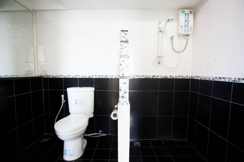 Apartamentos Galare Thong Tower