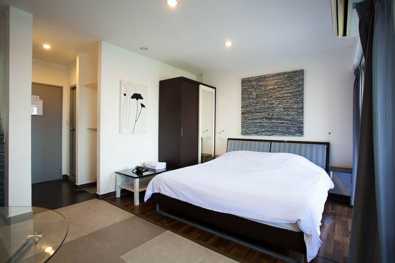 Apartamentos Galare Thong Tower