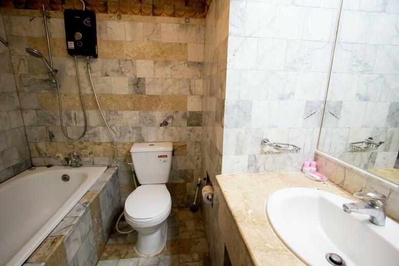 Apartamentos Galare Thong Tower